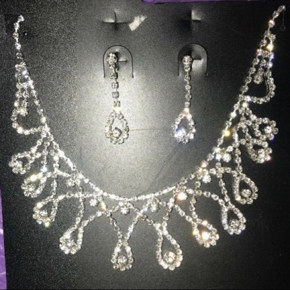 Bridal/prom jewelry set